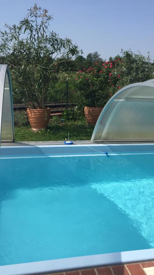 Blaues Haus Lägenhet Niederdorfelden Exteriör bild