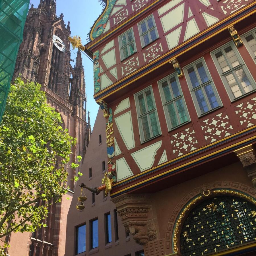 Blaues Haus Lägenhet Niederdorfelden Exteriör bild