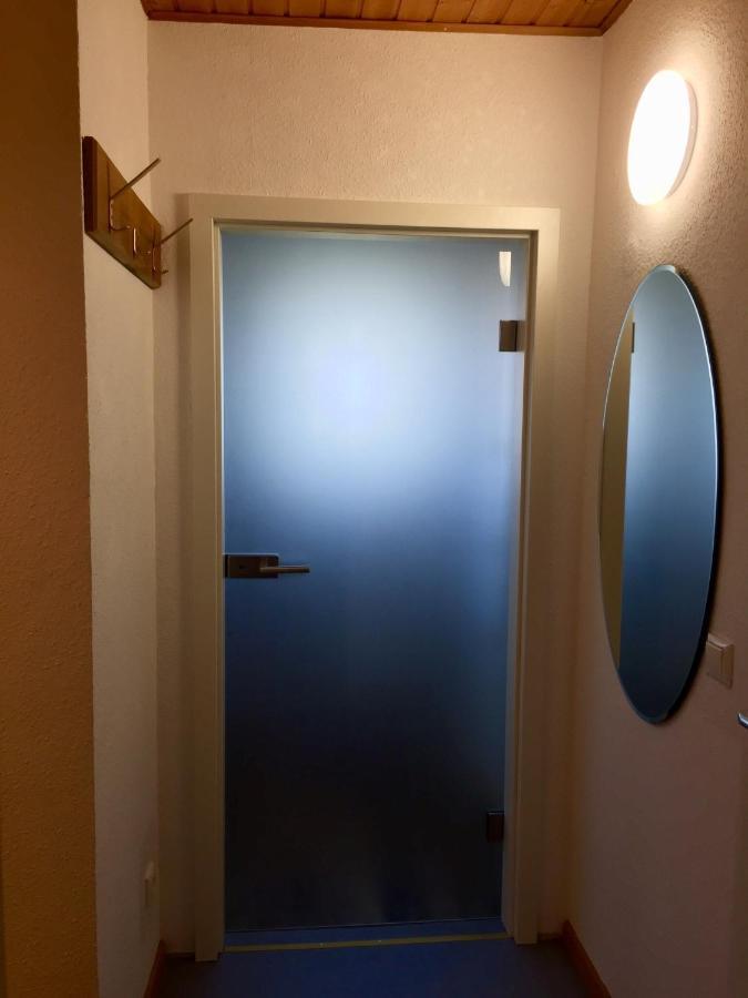 Blaues Haus Lägenhet Niederdorfelden Exteriör bild
